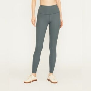 Everlane Perform Legging Green Size Large